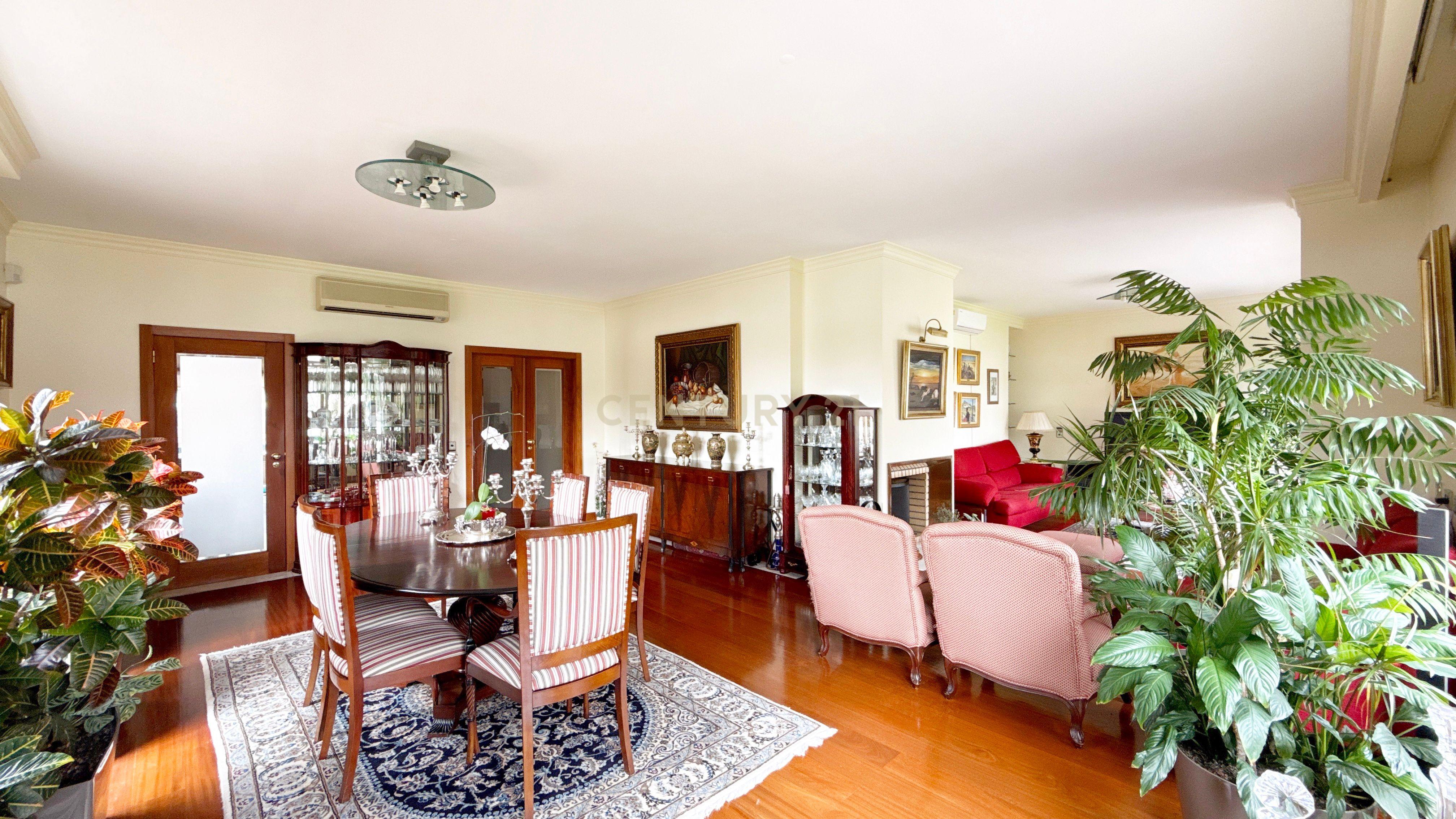 APARTAMENTO T5 DUPLEX | VISTA RIO | LORDELO DO OURO – FOZ, PORTO - Image 8