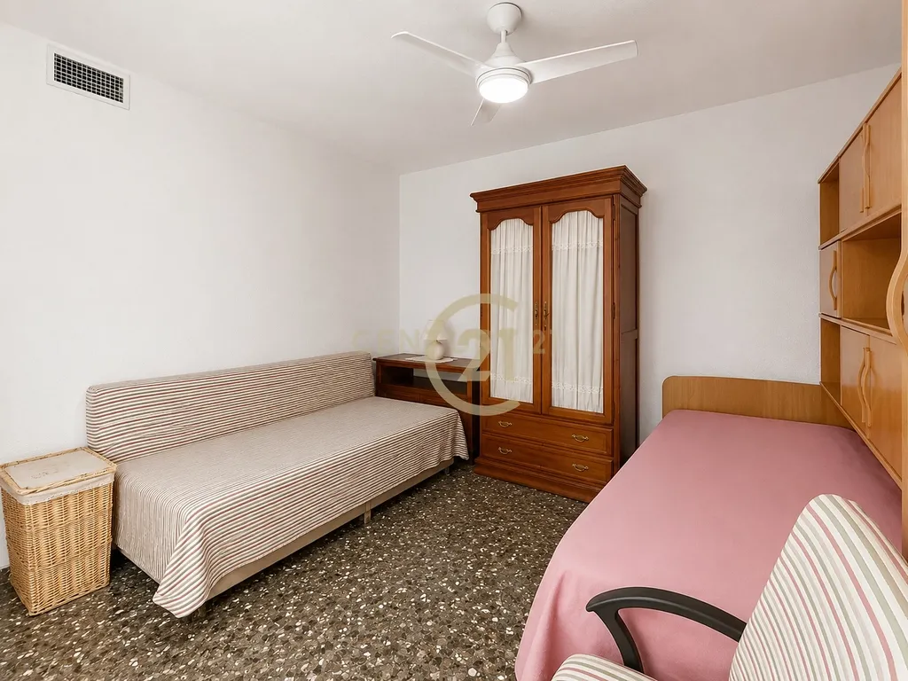 !! Habitação de 265 m² na Avenida Andalucía, Málaga !! - Image 41
