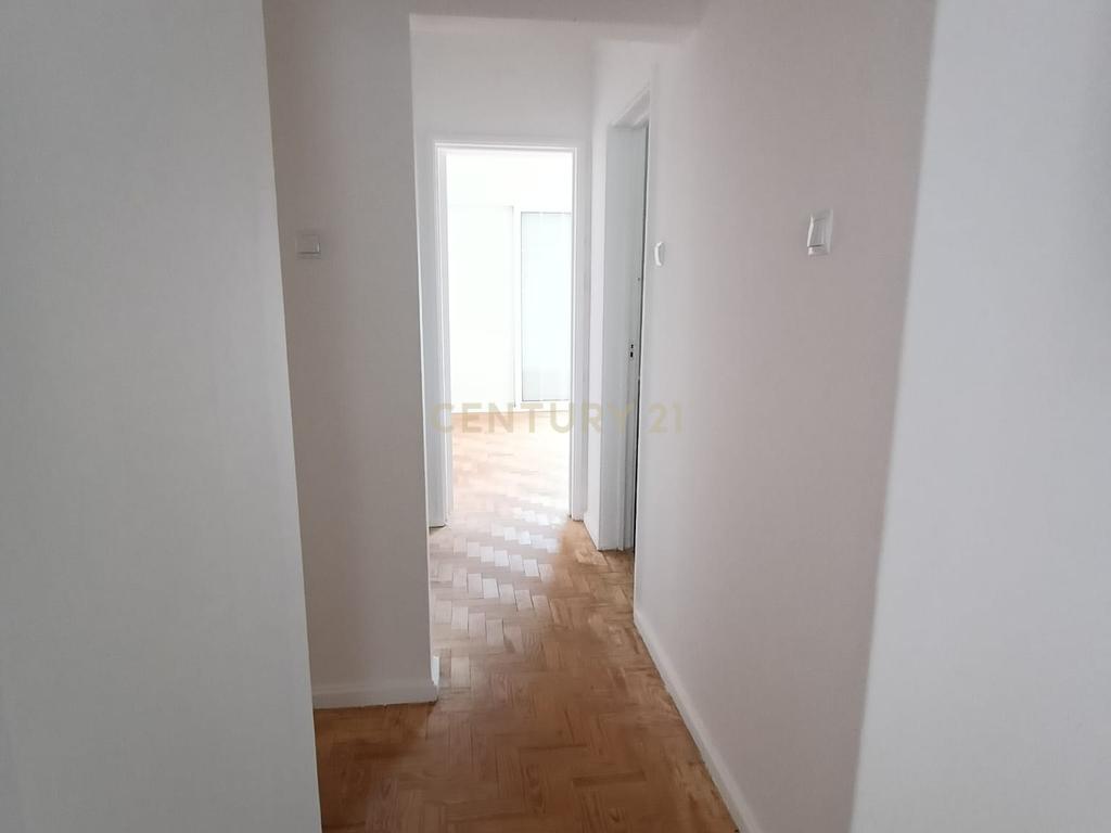 Apartamento 4 assoalhadas (T3) nos Olivais. Conforto e conveniência no coração da cidade - Image 30