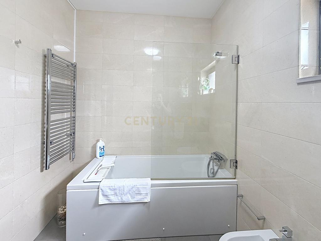 Apartamento T2 em Nazaré, Leiria - Perto da Praia e Comércio - Image 39