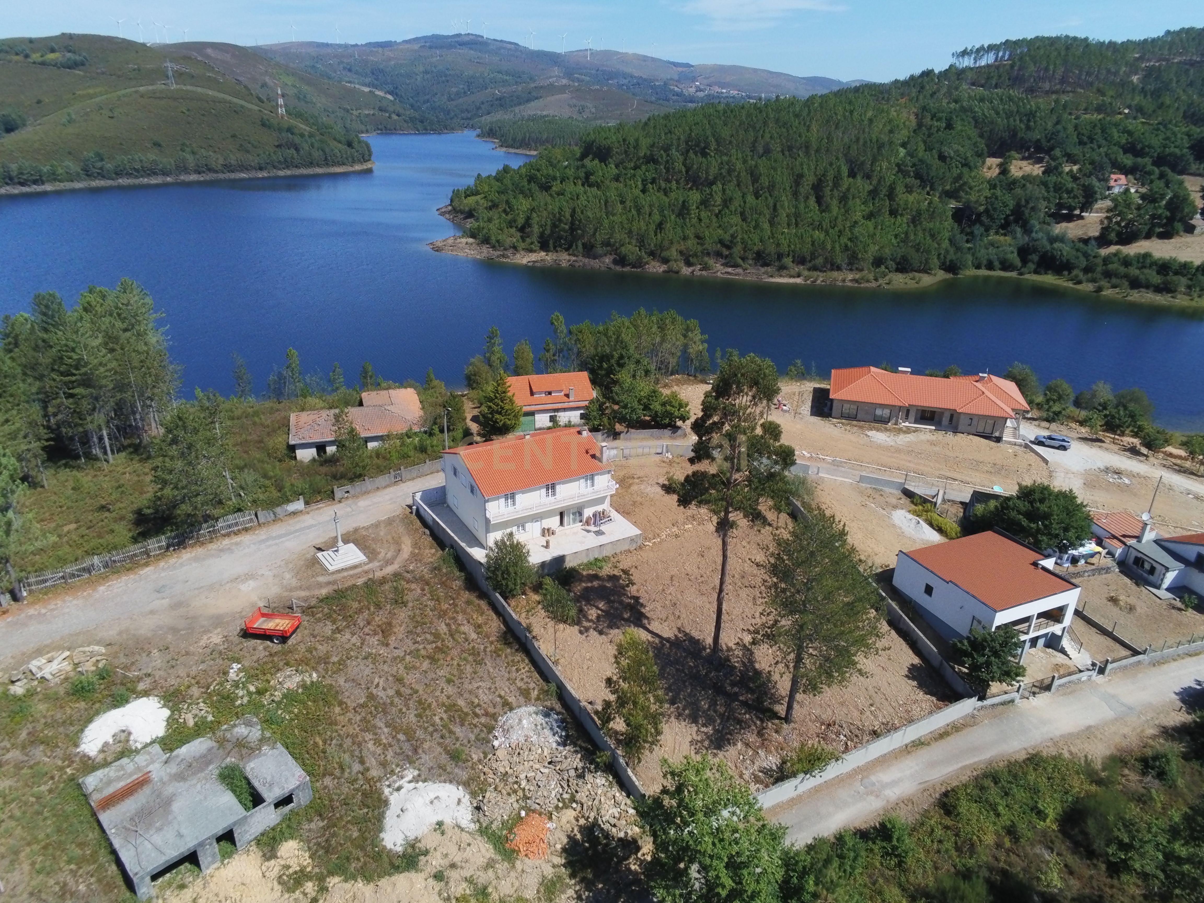 Moradia T6+ à venda em Venda Nova e Pondras, Montalegre — foto 18
