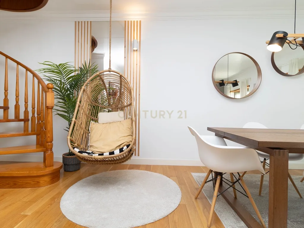 Apartamento Duplex T3 perto do mar na Caparica — Conforto, Elegância, Proximidade da Natureza e Estilo de Vida Descontraído - Image 42