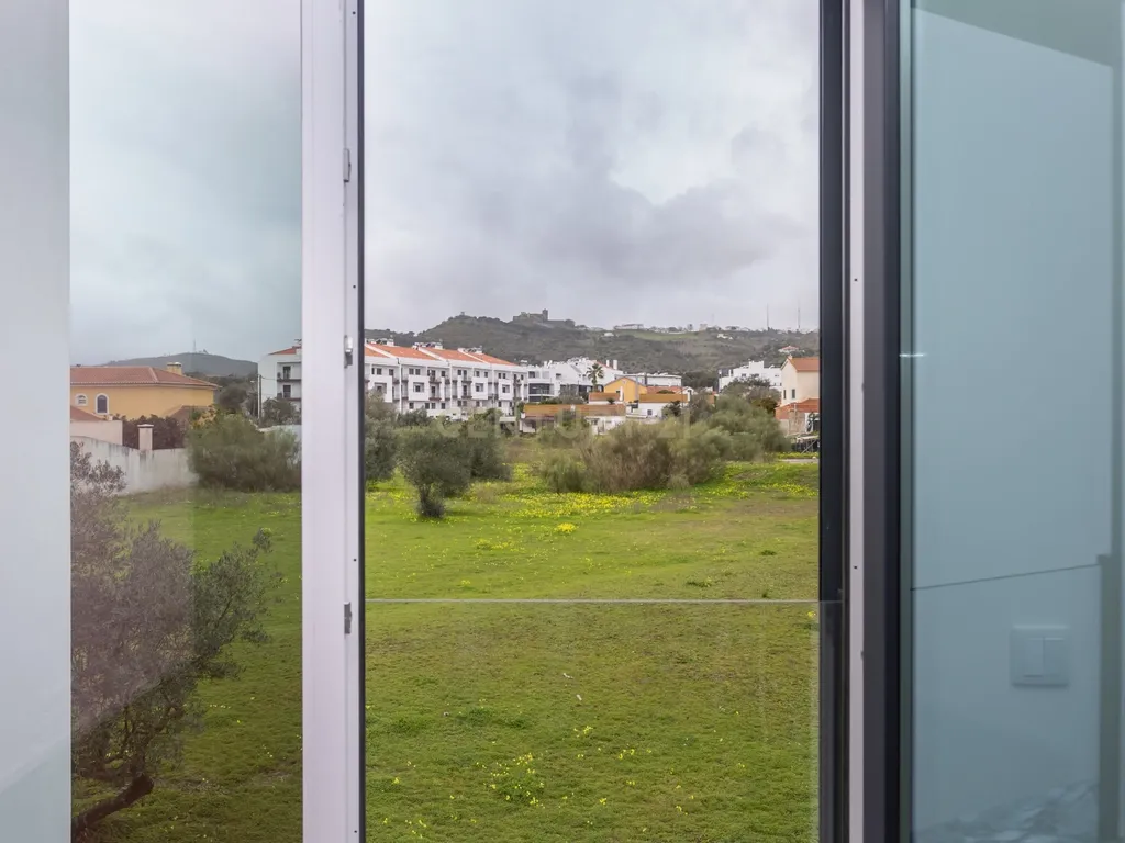 Mais que uma casa é um refugio de conforto e elegância ! - Image 39