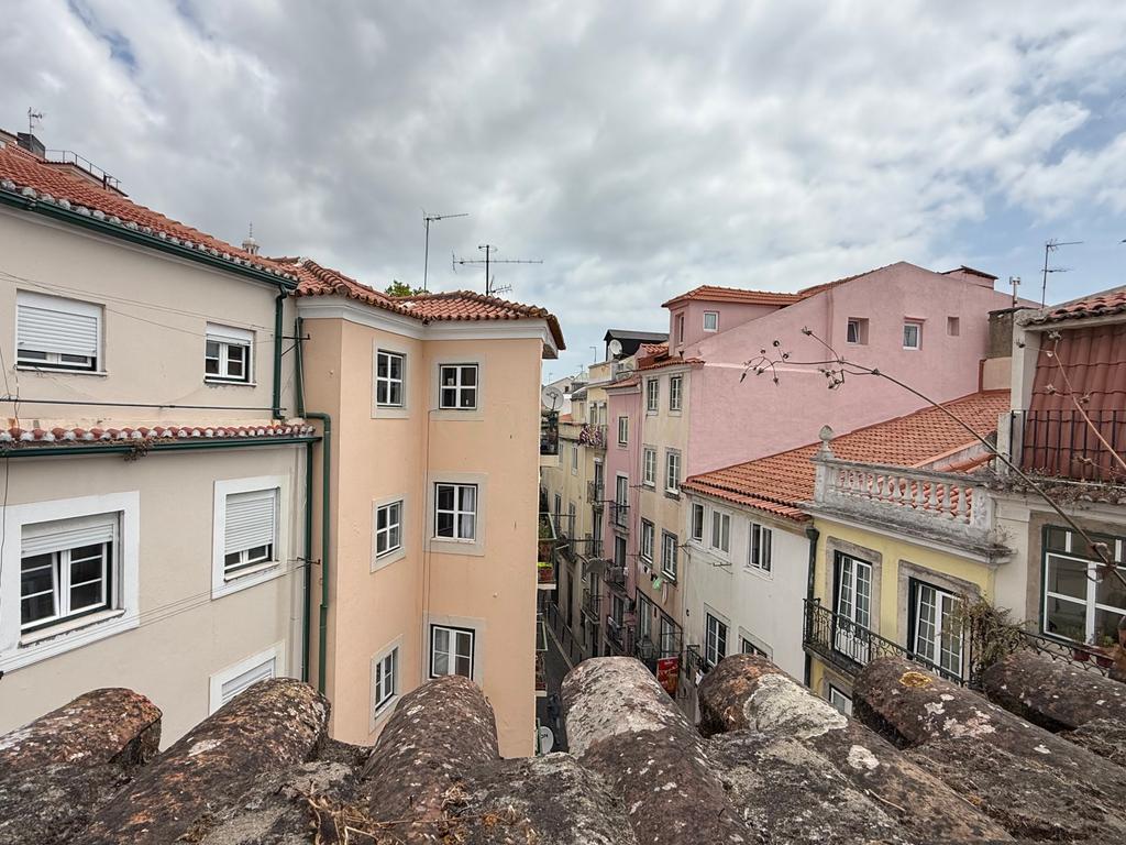 Alfama – Prédio – Investimento - Image 12