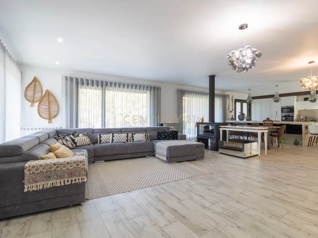 Luxuosa Moradia T3+1 | Pombal | - Image 7