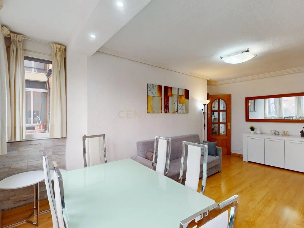 Apartamento Renovado em Alcalá de Henares, Madrid - Image 21