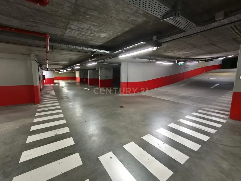 T1 com Garagem e Arrecadação no Condomínio São Gonçalo – Alta de Lisboa - Image 17
