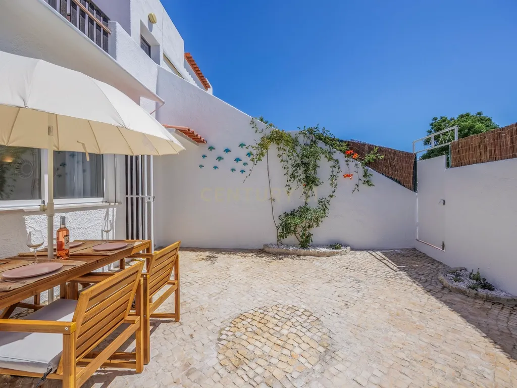 Apartamento Renovado T1 em Quarteira, Loulé - Oportunidade Única! - Image 22