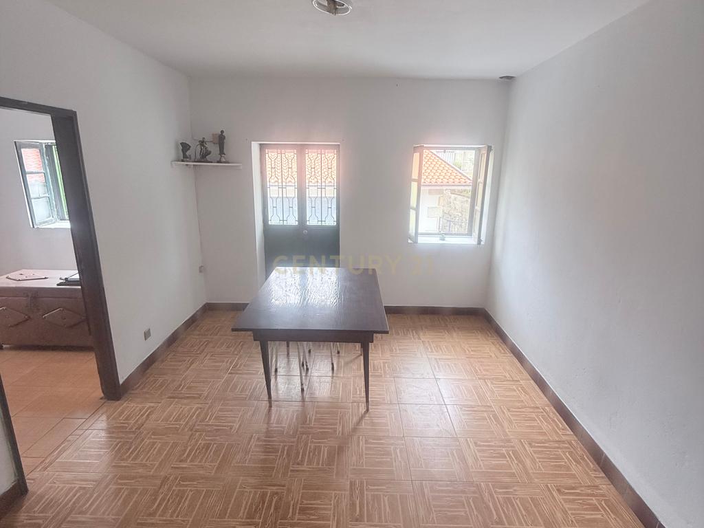 Casa de Pedra com potencial no coração do Gerês - perto do Lindoso - Image 14