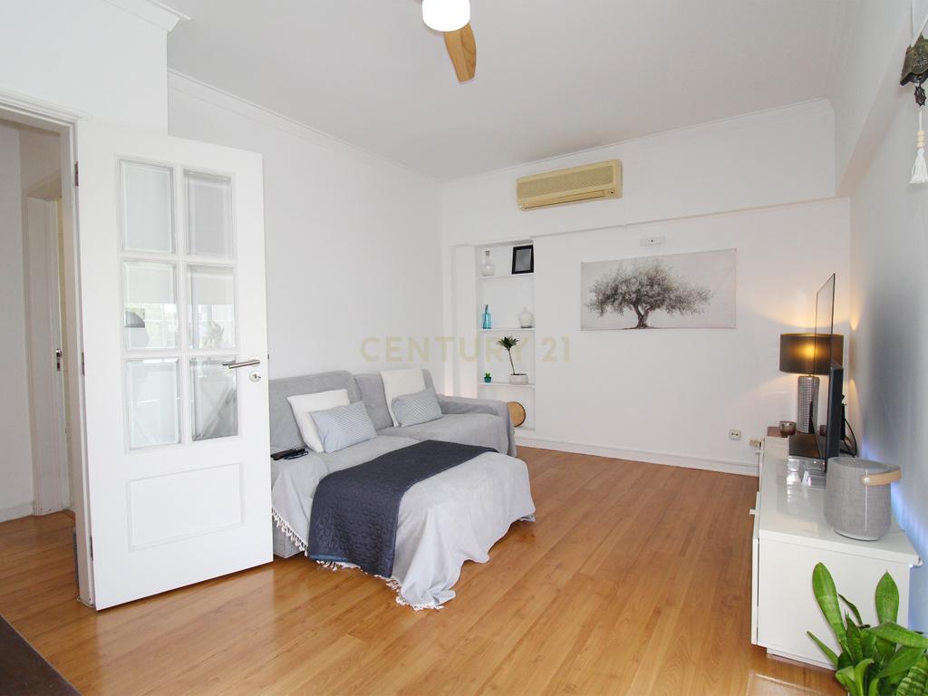 Apartamento T2 na Amora , Seixal - Image 1