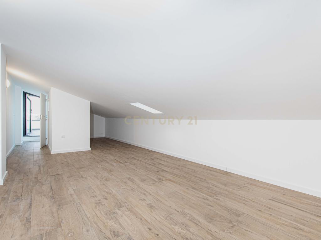 Moradia Geminada nova construção T4+1 com rooftop e masterbox (Coimbra) - Image 4