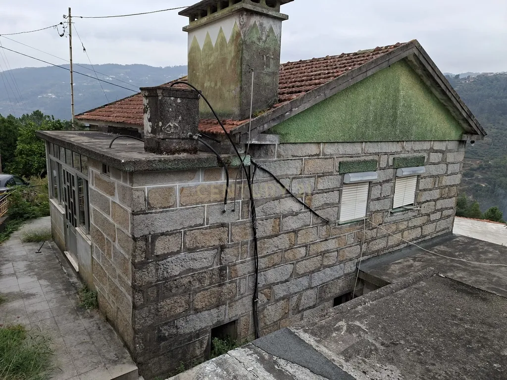 Moradia V3 com vista Rio em S. Lourenço do Douro, Marco de Canaveses - Image 4