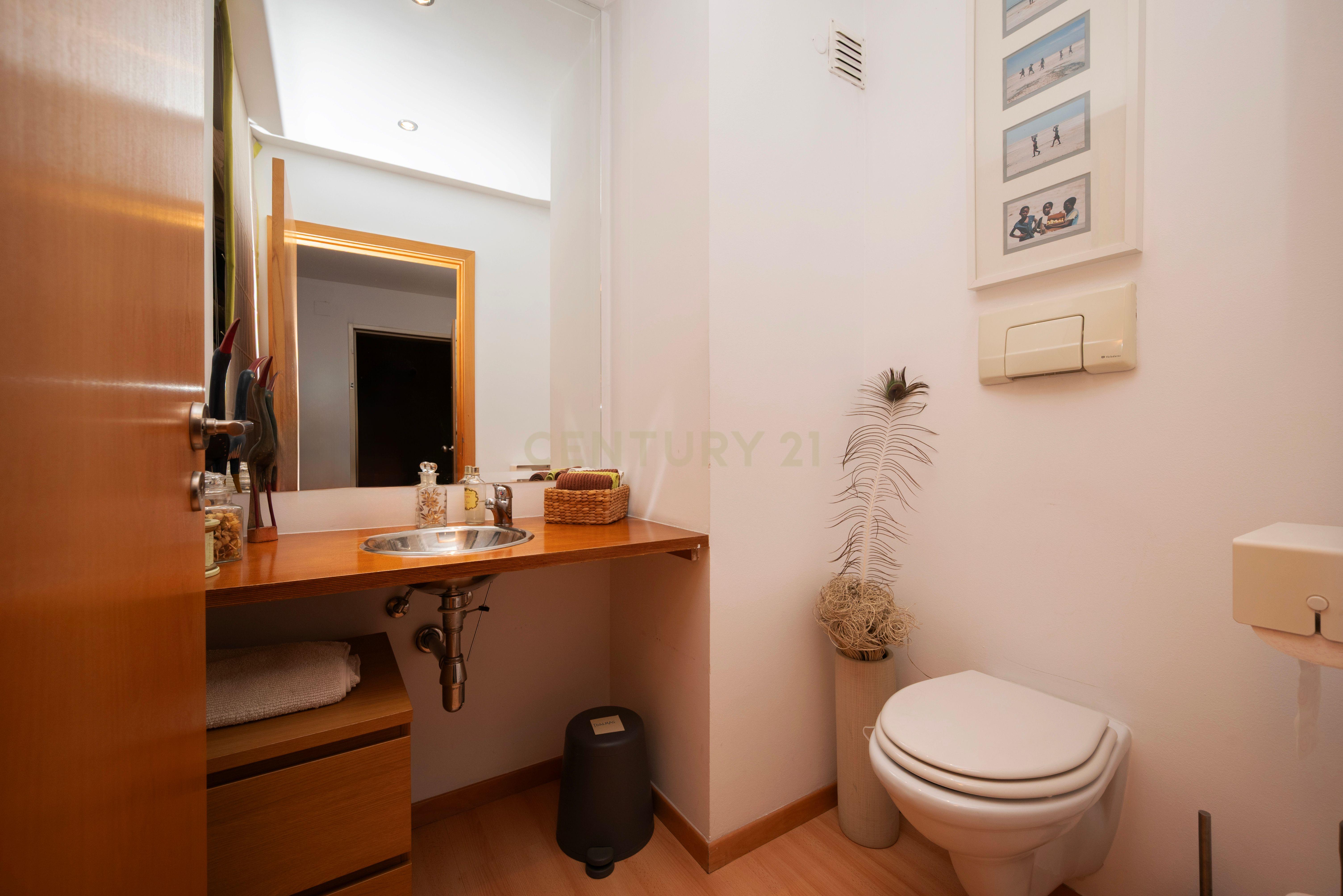 Apartamento T3 Luminoso com Vista Deslumbrante e Localização de Excelência – Parque Oeste / Quinta das Conchas - Image 11