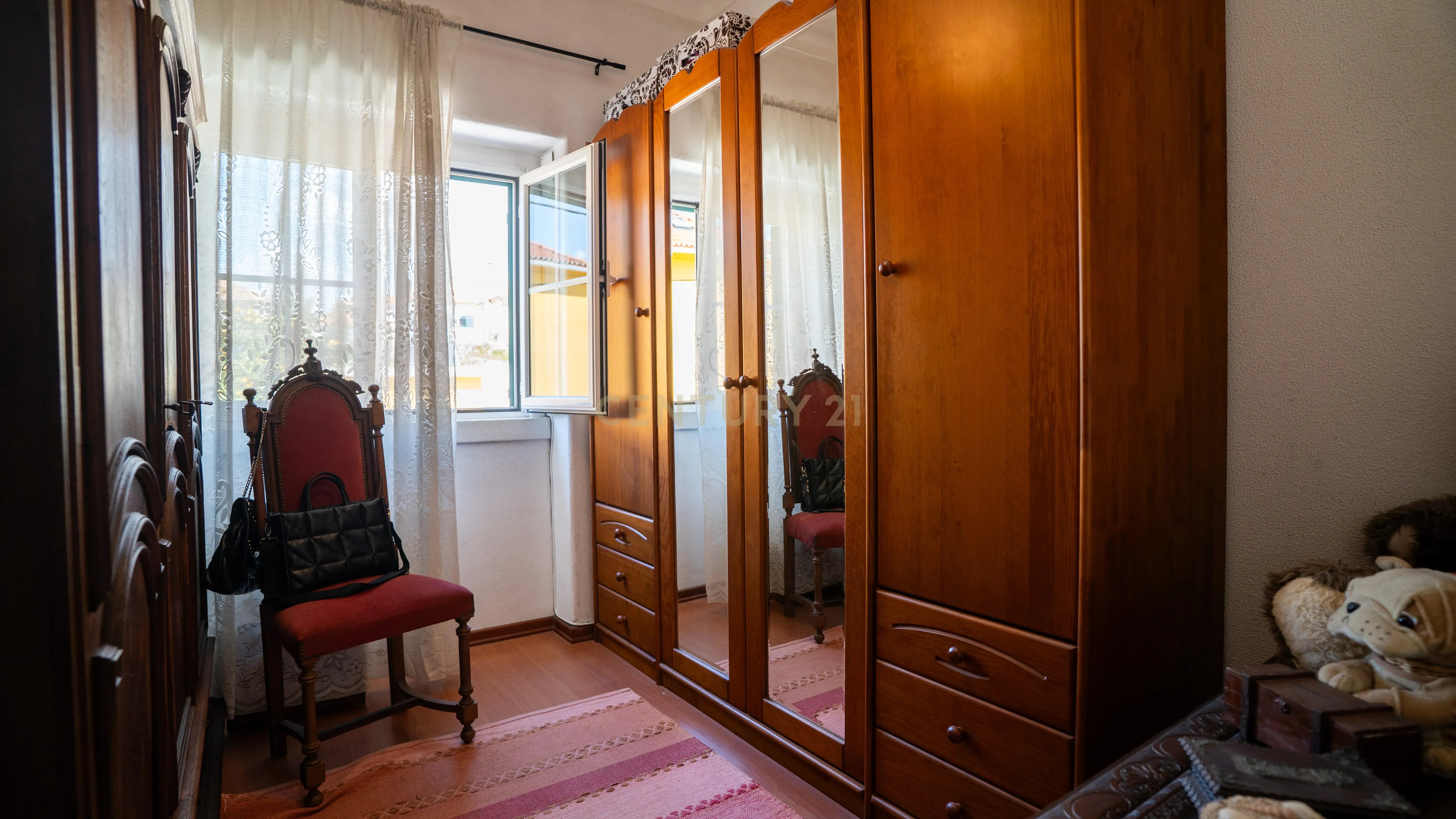 Moradia T3 – Caselas - Restelo - Image 28