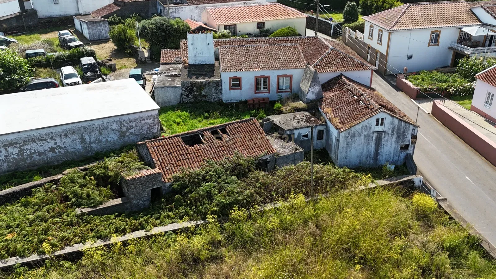 Fotografia 10 de Casa para Recuperação em Altares, Angra do Heroísmo