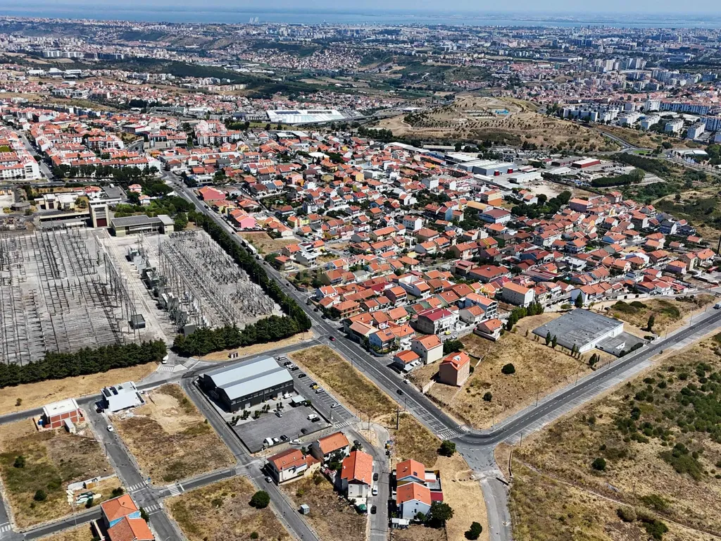 Terreno para construção de moradia T3 | 190 m² | Amadora - Image 23