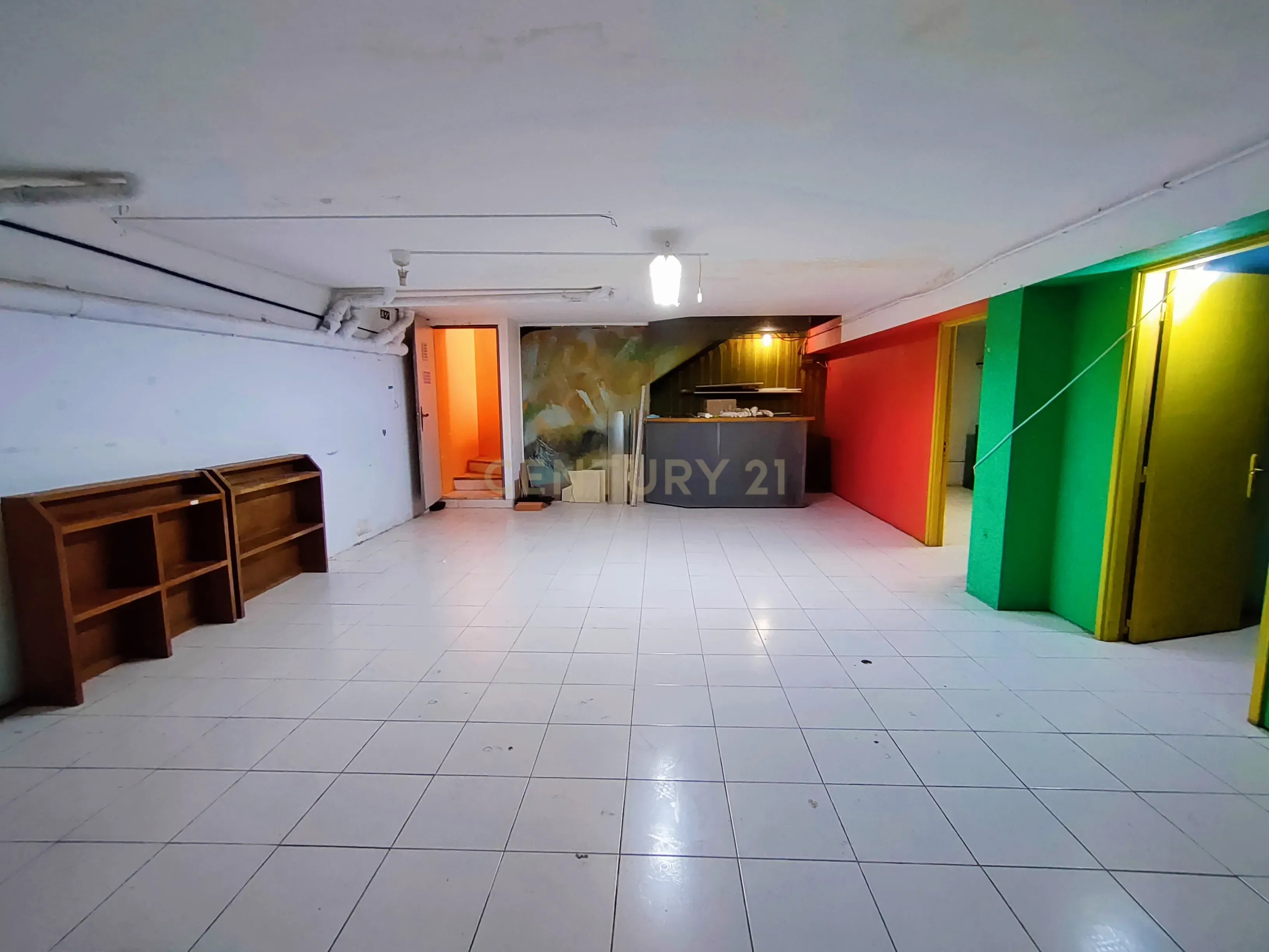 🏢 Loja com Cave para Comércio – Oportunidade Única em Azurara, Vila do Conde! 🏢 - Image 16