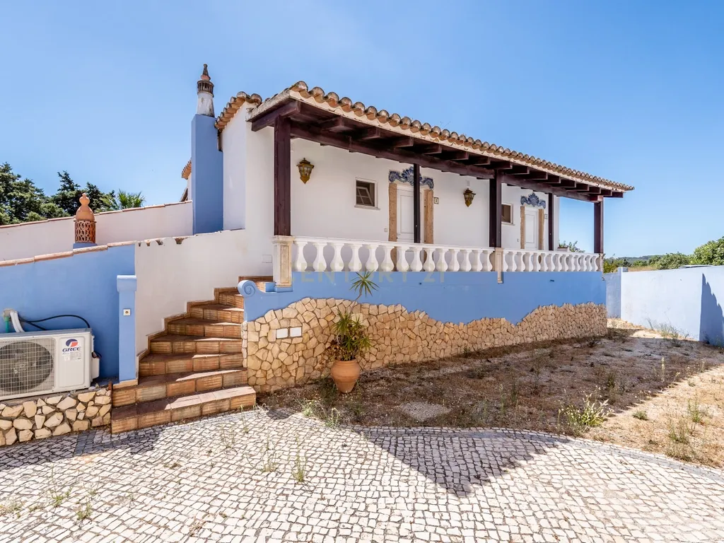 Quinta com 38960 m2 em Odiáxere - Image 17