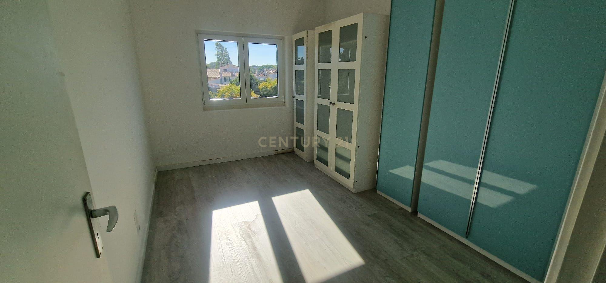 MORADIA - Habitação/Alojamento Local - Image 10