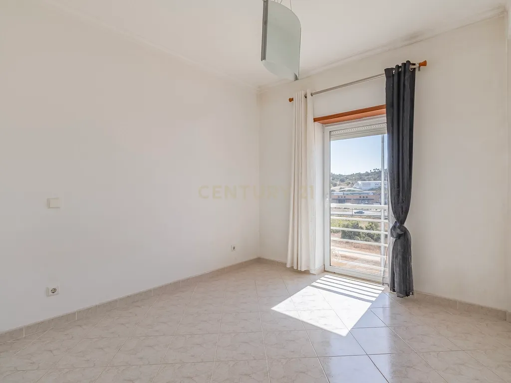 Apartamento T4 em São Gonçalo de Lagos, Faro - 285.000€ - Image 12