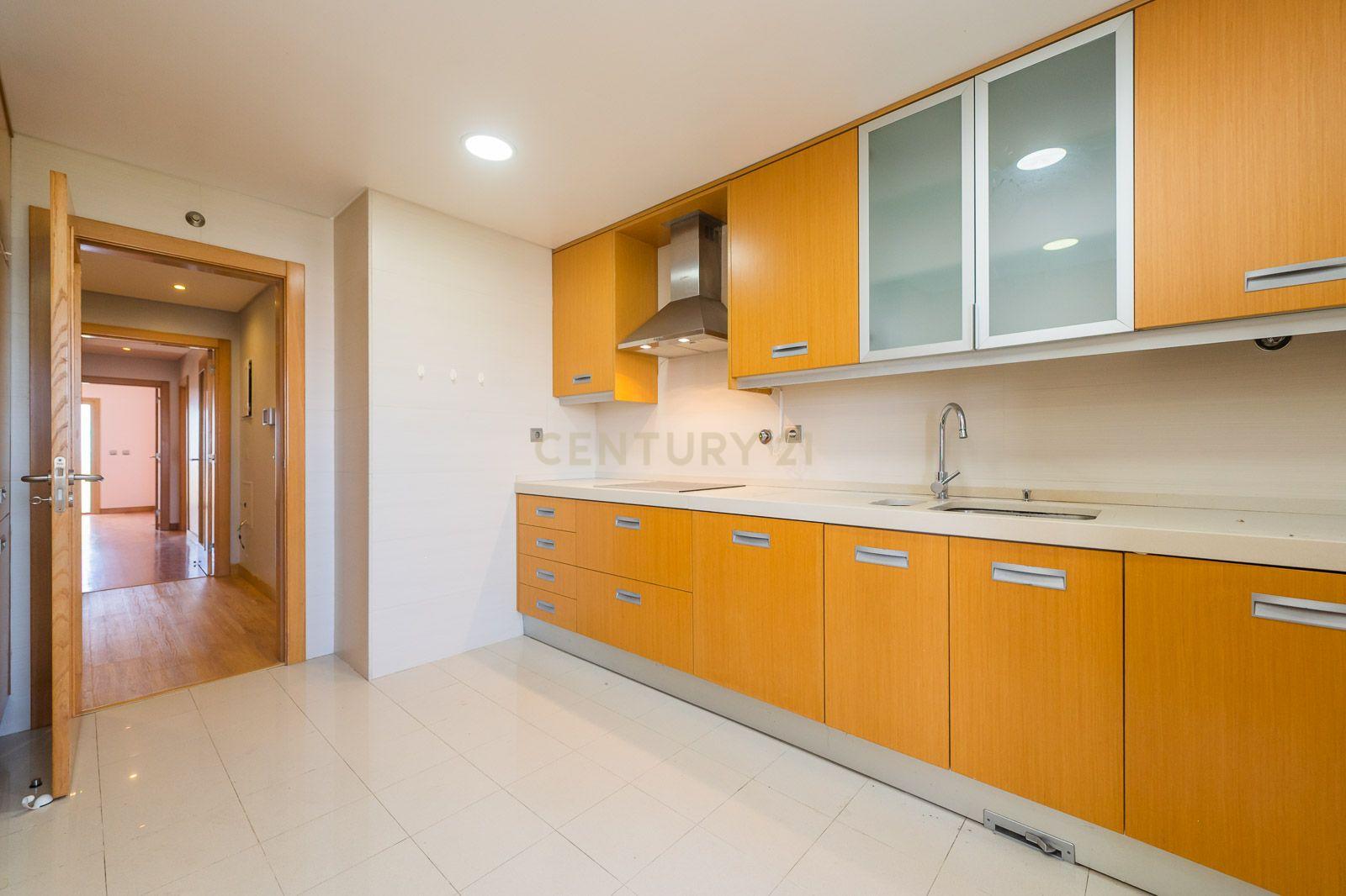 Fotografia 8 de Apartamento T3 Duplex em São Domingos de Rana, Cascais