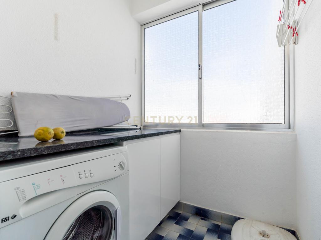 Apartamento Duplex com vista mar no centro de Albufeira - Image 10
