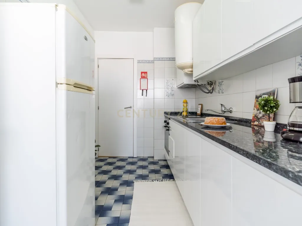 Apartamento Duplex com vista mar no centro de Albufeira - Image 11