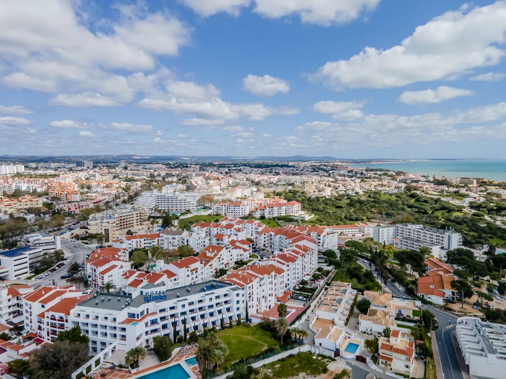 Apartamento Duplex com vista mar no centro de Albufeira - Image 39