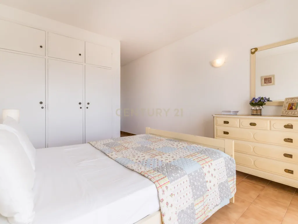 Apartamento Duplex com vista mar no centro de Albufeira - Image 15