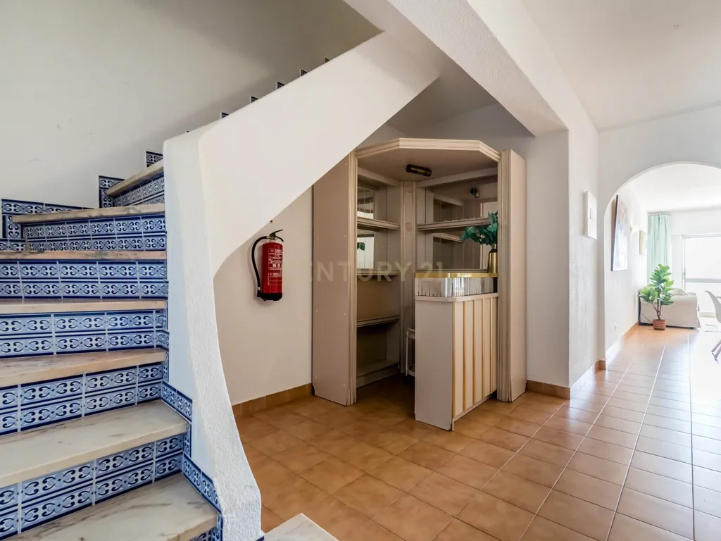 Apartamento Duplex com vista mar no centro de Albufeira - Image 24