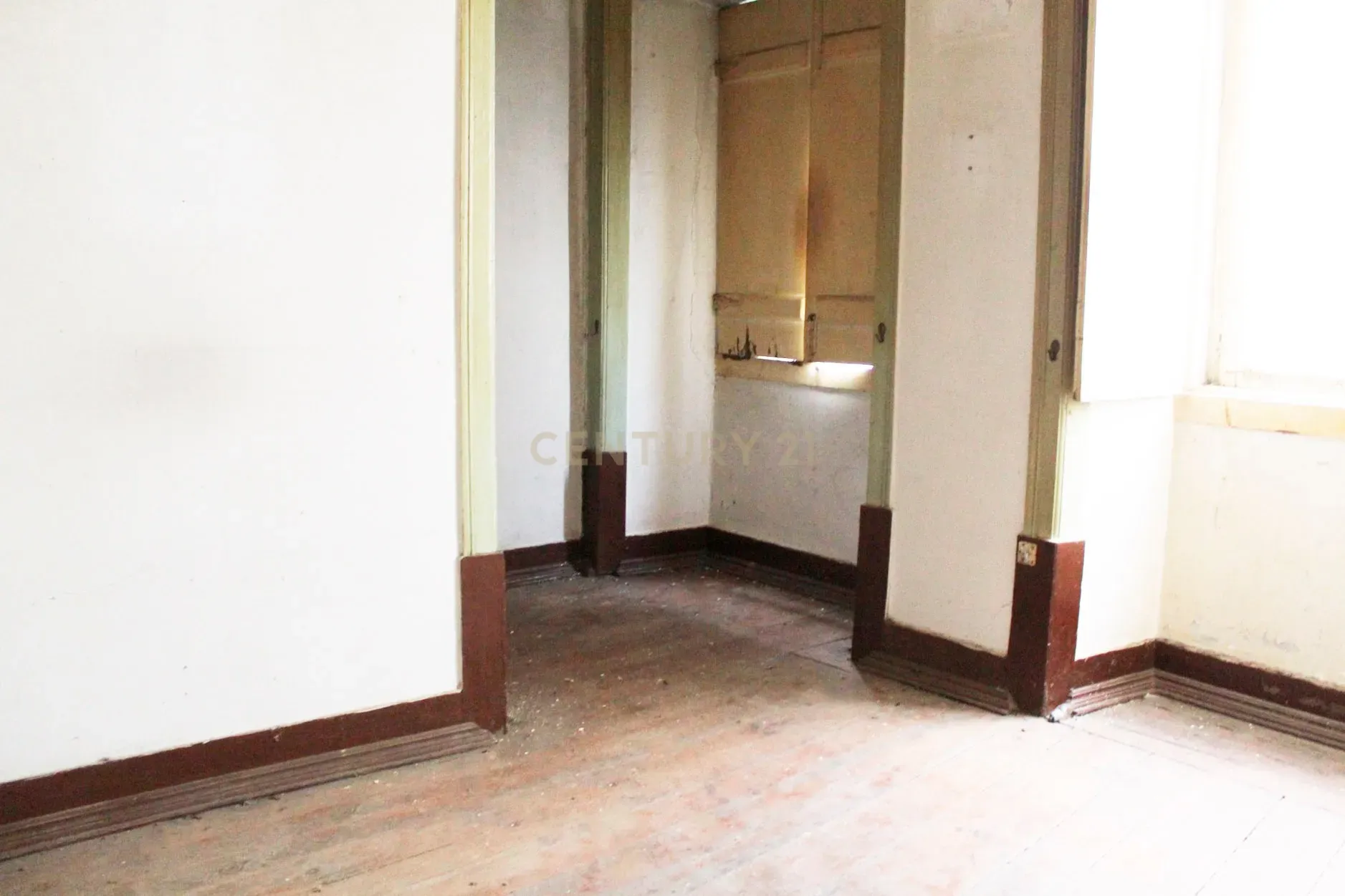 Fotografia 6 de Moradia em Zona Histórica com Projeto aprovado para Prédio em Pombal
