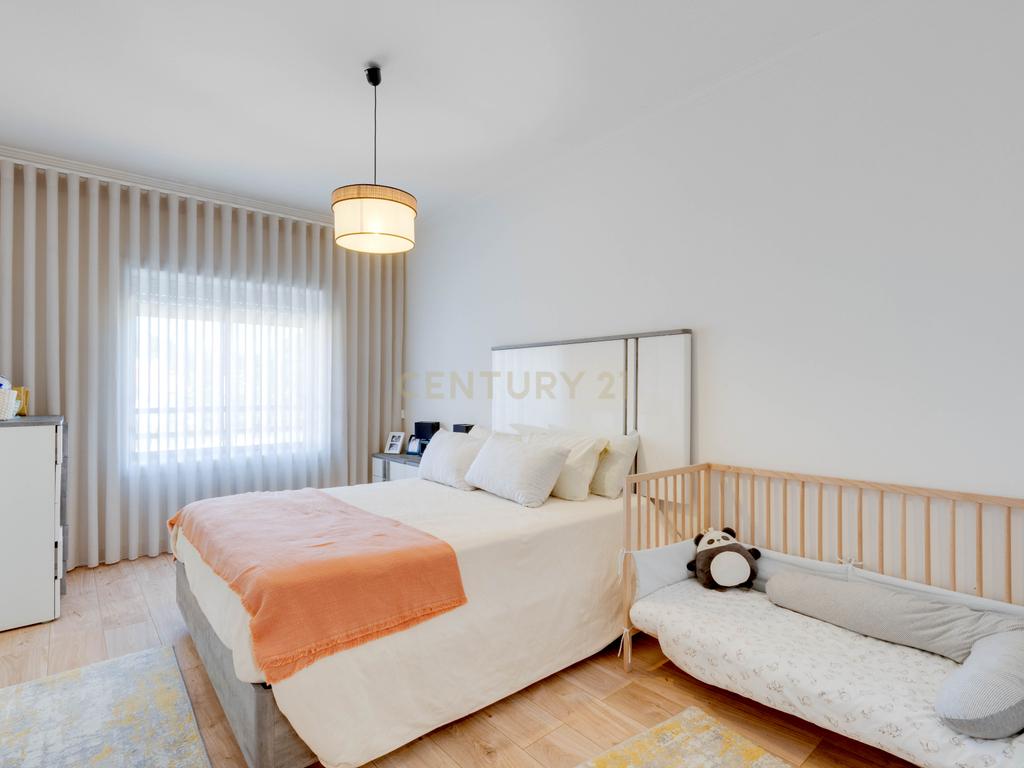 Apartamento T3 em Serzedo, V.N. Gaia - Image 10