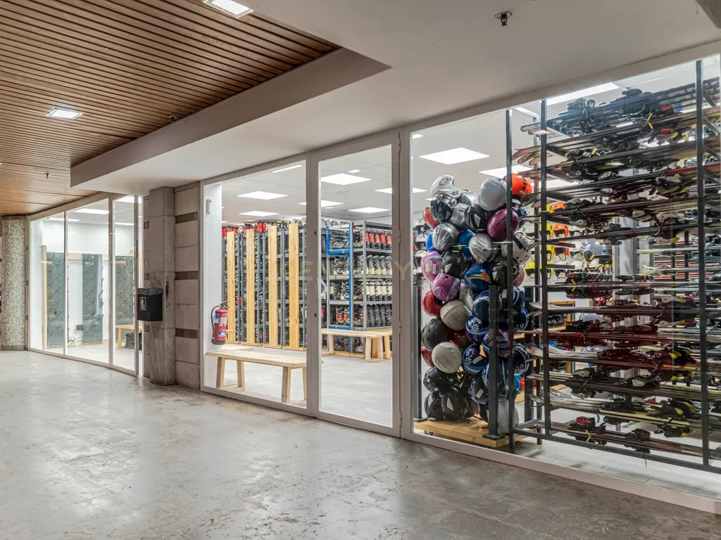 Loja Comercial em Monachil, Granada - Oportunidade Única - Image 81