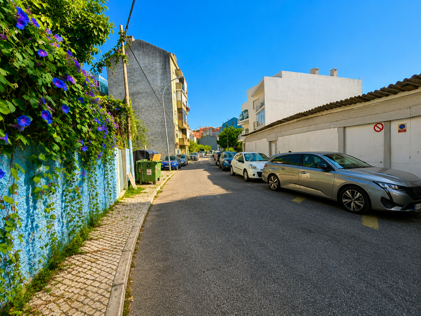 Fotografia 10 de TERRENO URBANO PARA CONSTRUÇÃO | BRANDOA | AMADORA