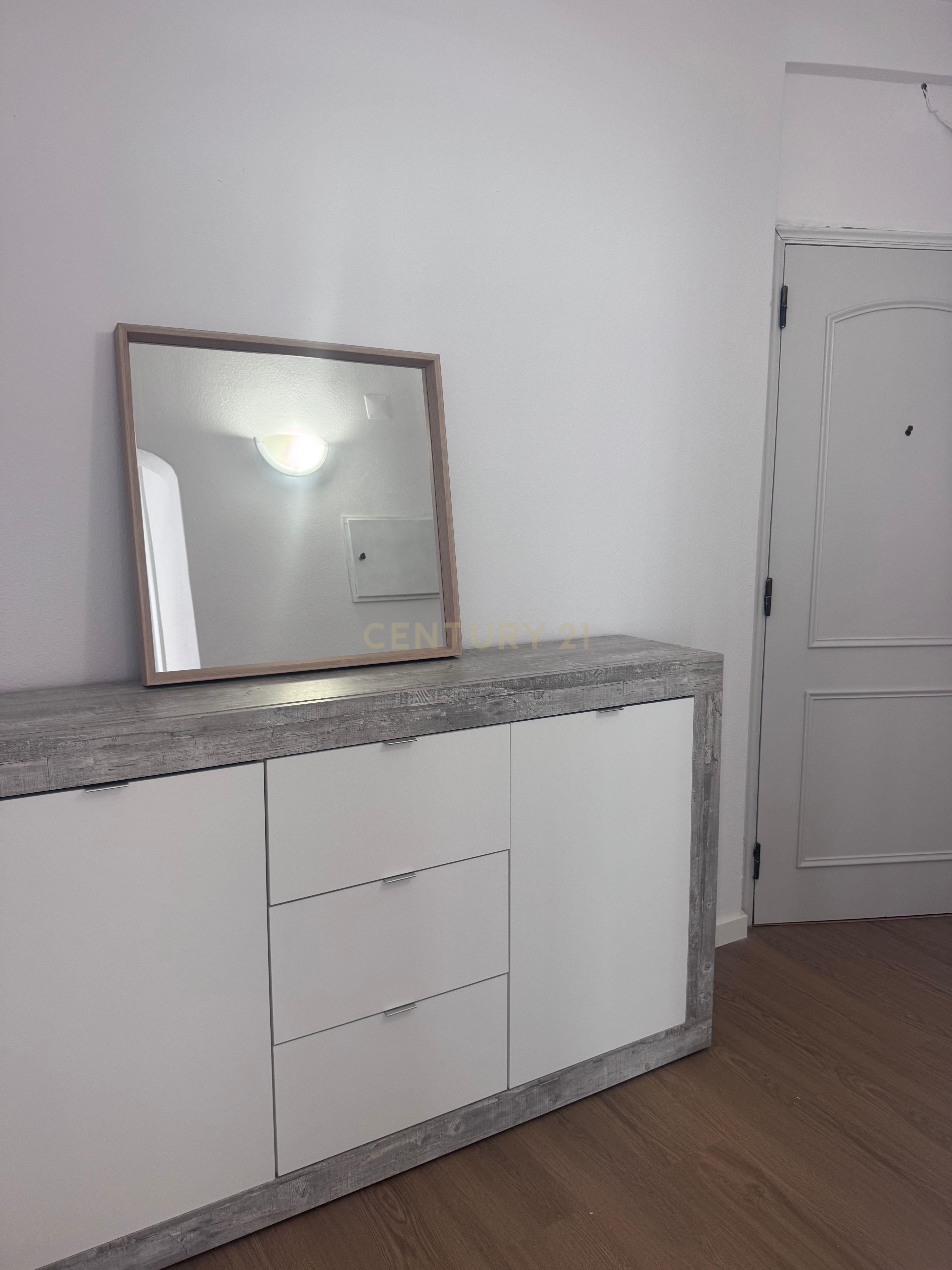 Fotografia 9 de Apartamento T1 em Armação de Pêra.