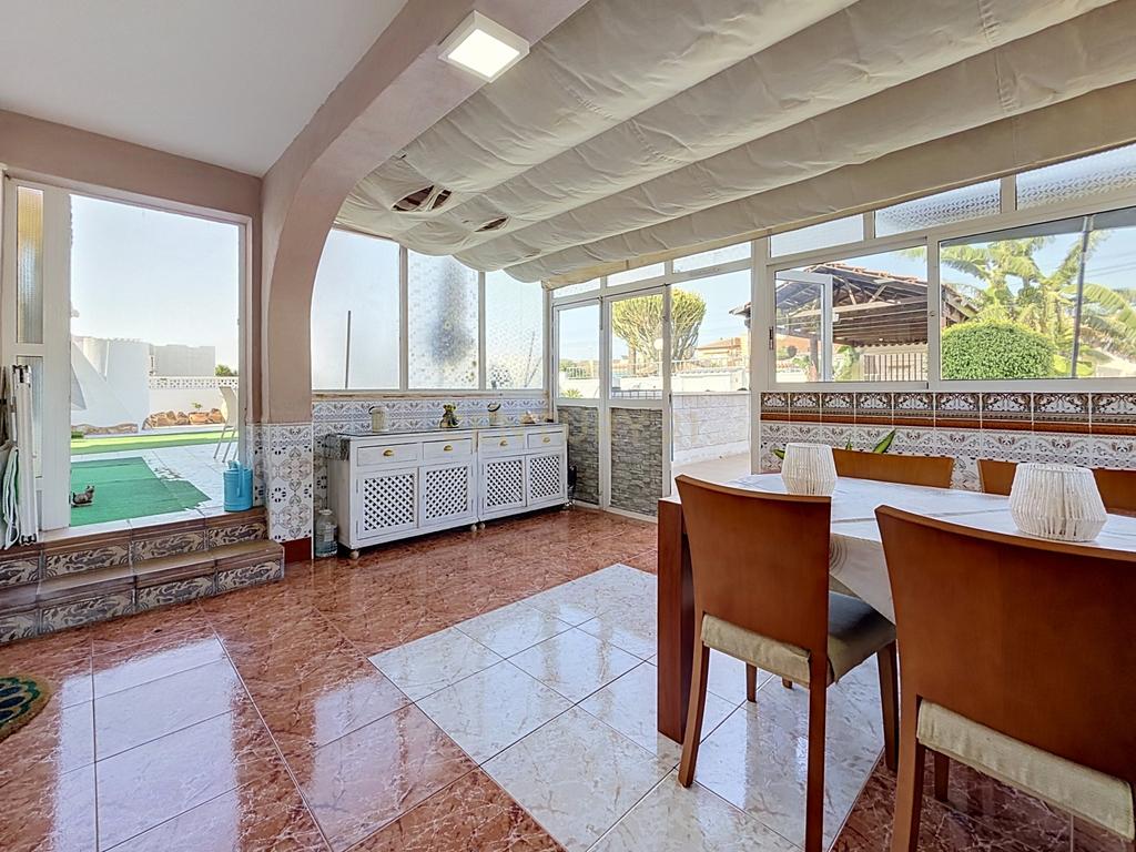 Espetacular moradia, totalmente renovada, em Torreta Florida, Torrevieja. - Image 11