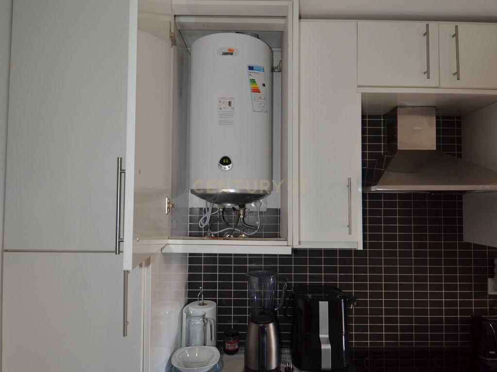 Apartamento T3 com Terraço/Pátio - Amadora  - Image 16
