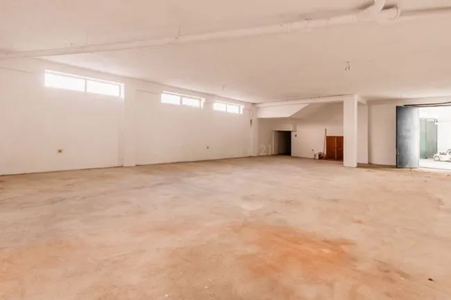 ARMAZÉM PARA VENDA | 73 m² | ERMESINDE – TRAVESSA DO RAMALHÃO - Image 6