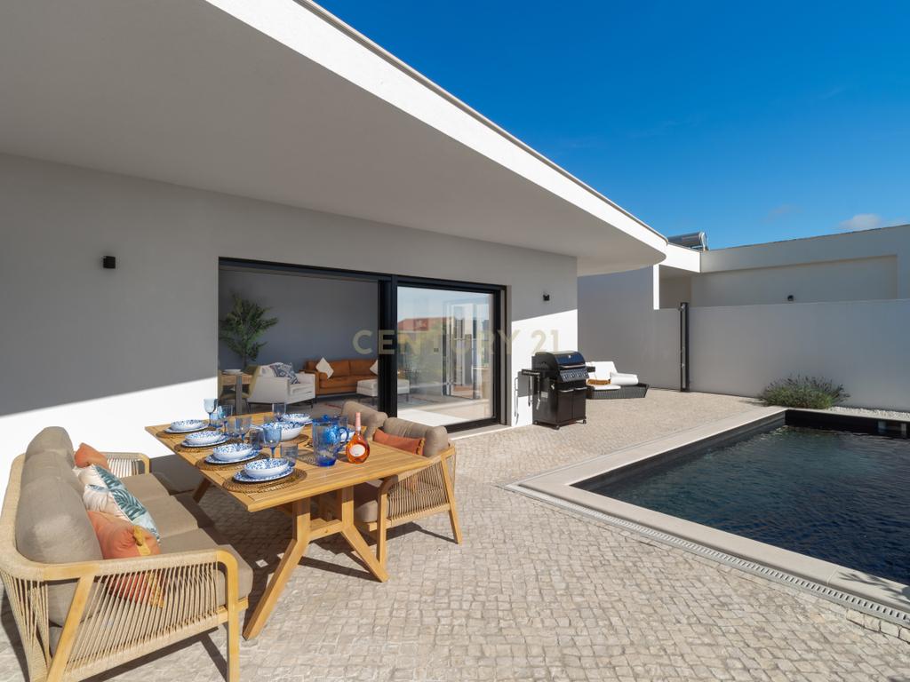 🏡 Moradia Térrea para Arrendamento – Nadadouro (Caldas da Rainha) - Image 35