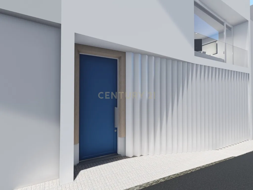 Imóvel com construção existente e projeto aprovado para nova moradia no centro de Portimão. - Image 7