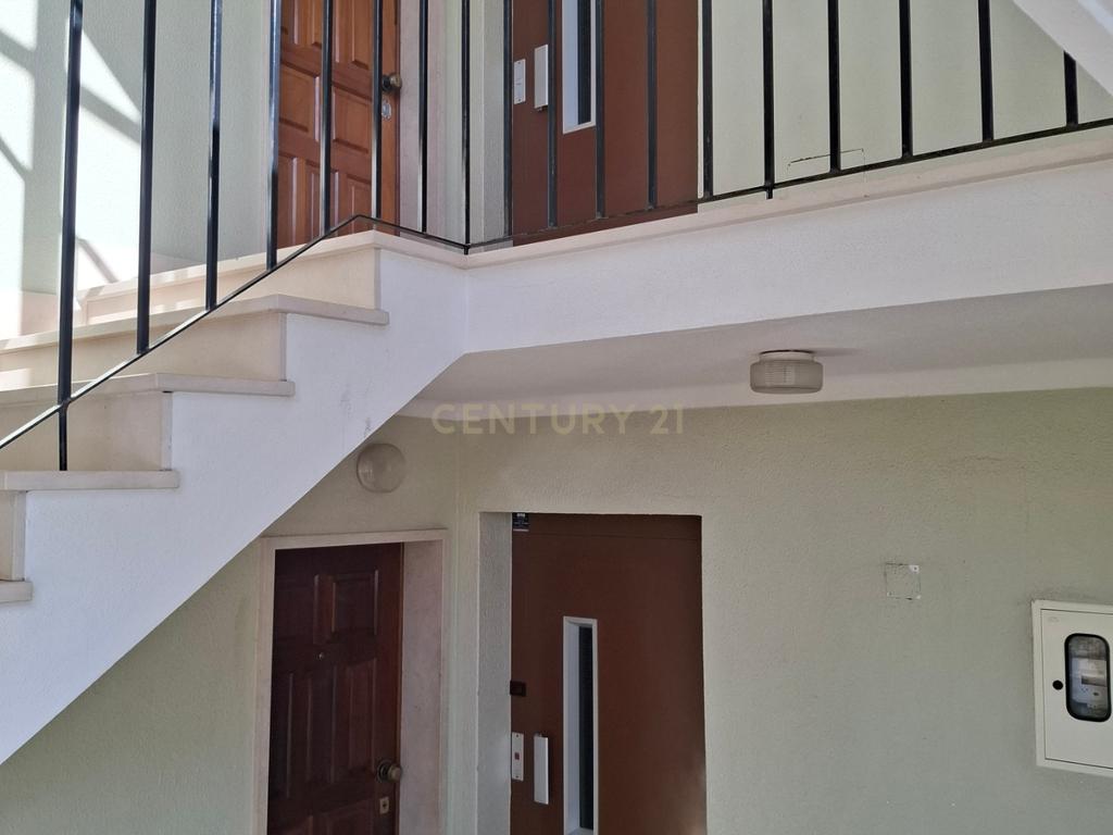 Apartamento T2 em Tomar - Image 14