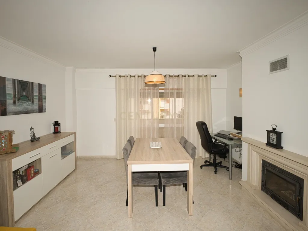 Apartamento T3 com garagem em box e Wallbox | São Domingos de Rana, Cascais - Image 6