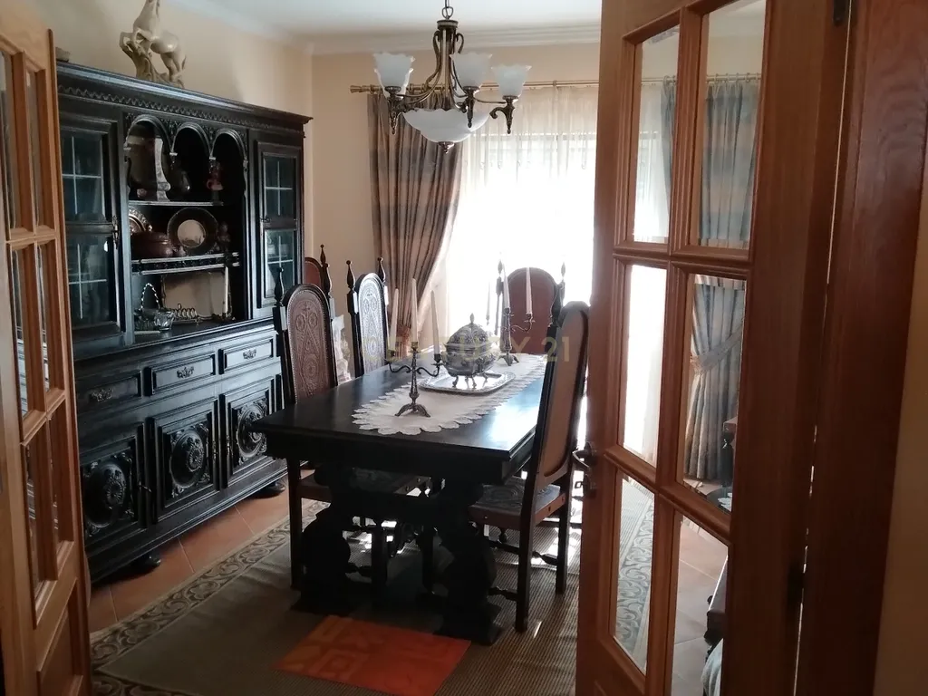 Apartamento T3 em Almancil, condomínio com Piscina, Jardim e Garagem - Image 17