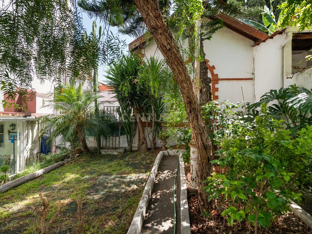 Apartamento T4+2 com logradouro de 187,75 m² na Estrela - Image 32