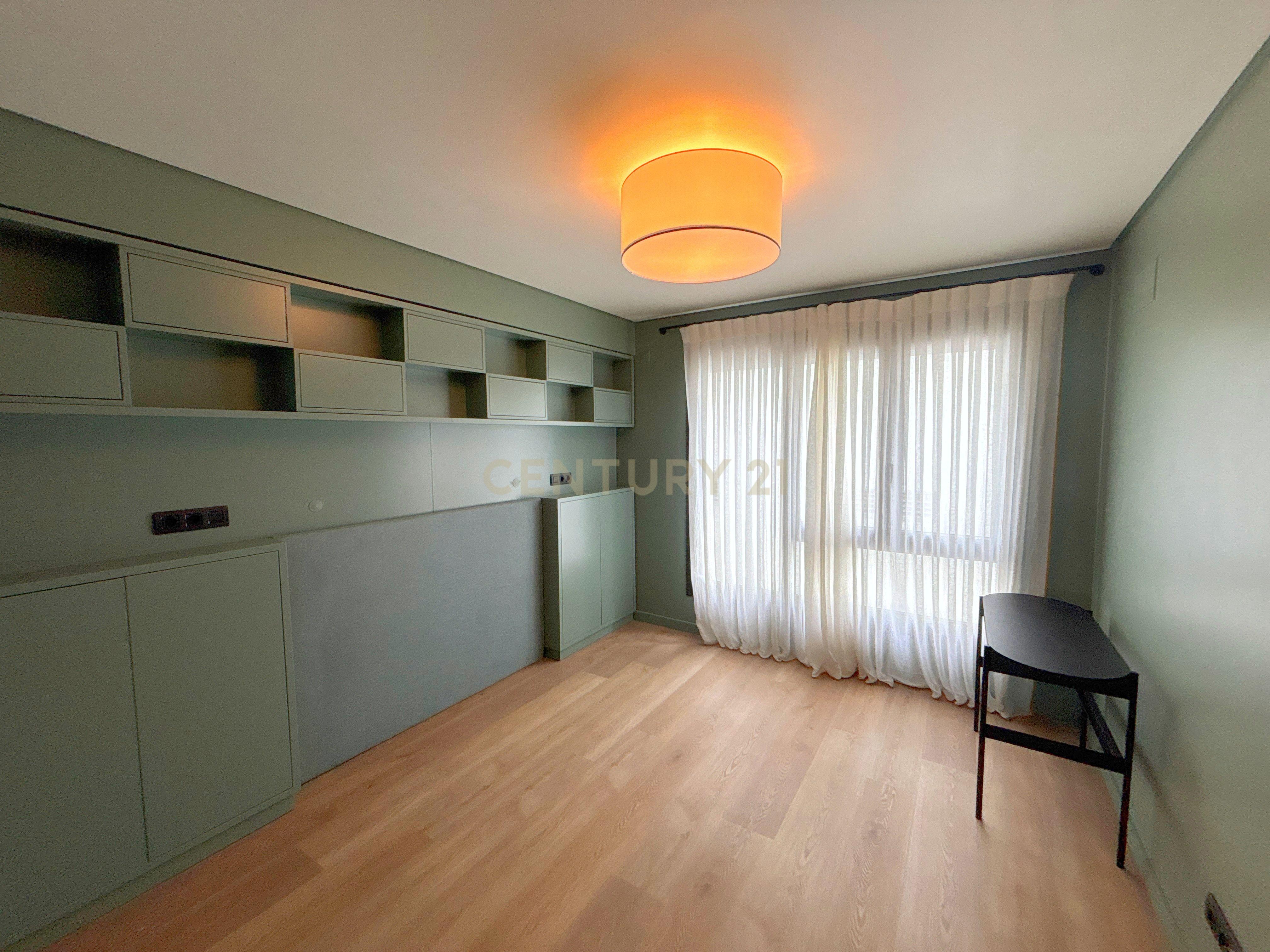 Fotografia 7 de Luxuoso Apartamento  Duplex T4 em Sesimbra com Vista Mar
