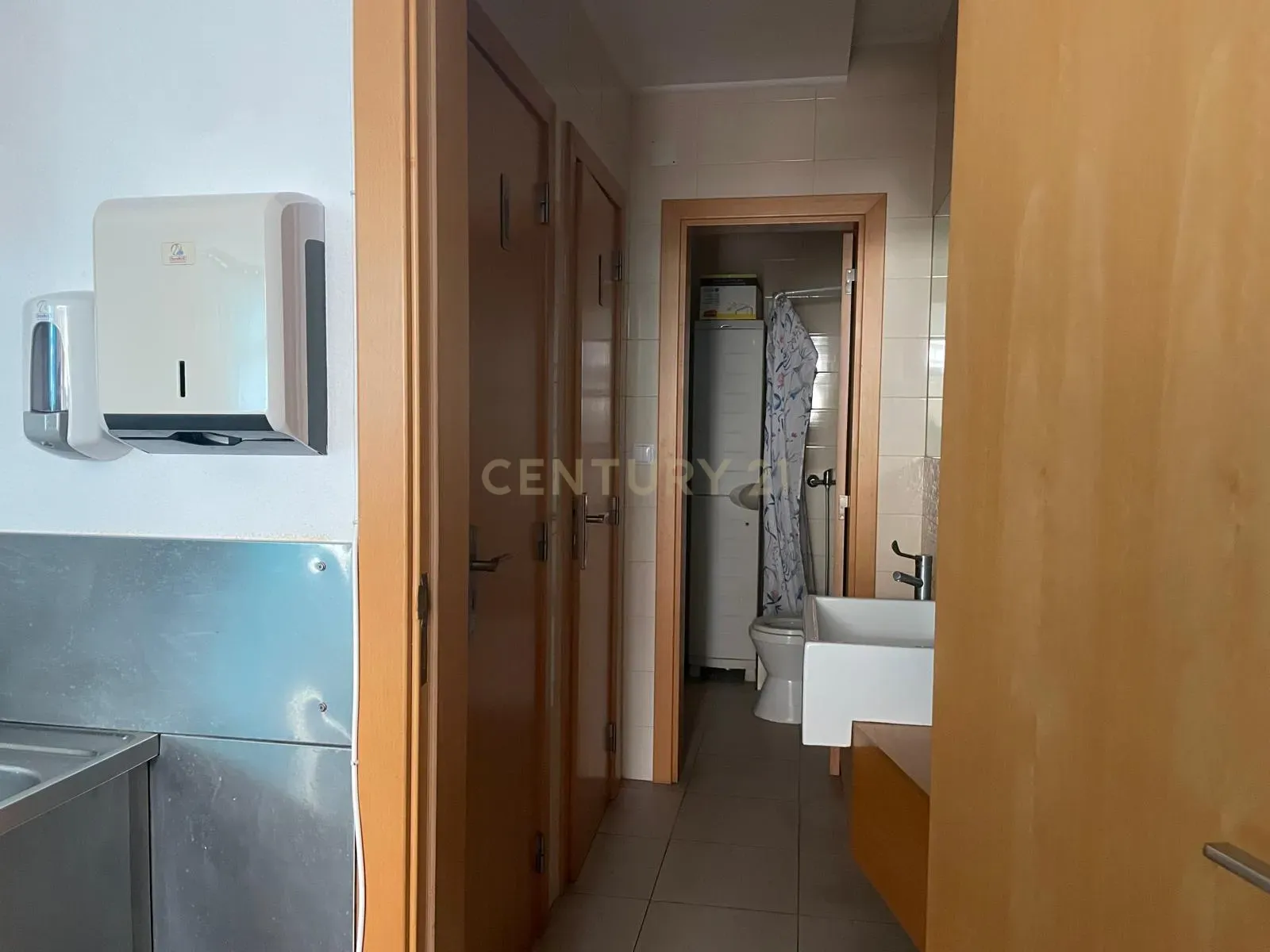 Fotografia 6 de Loja para Arrendamento – Quinta das Amoreiras