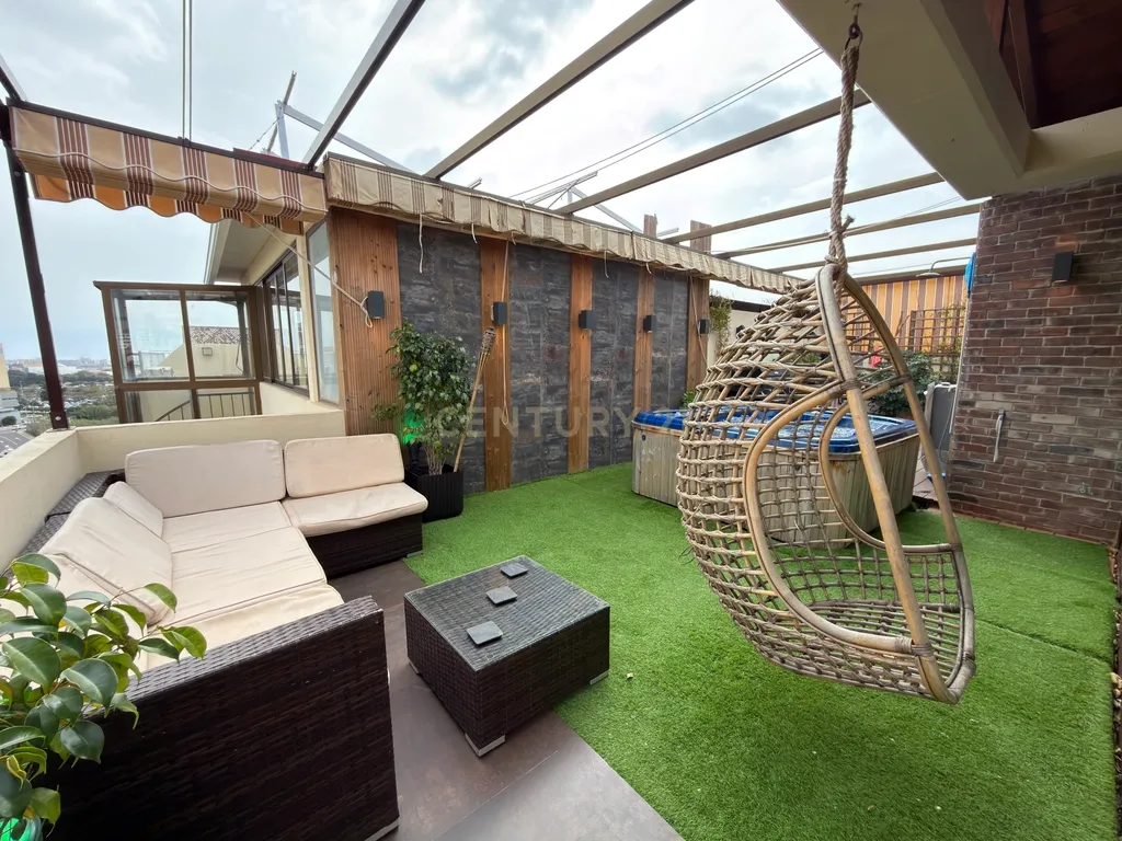 Apartamento T3 com Vista Panorâmica - Image 26