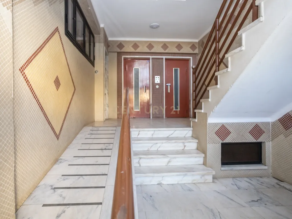 Apartamento T1 Costa da Caparica - Image 15