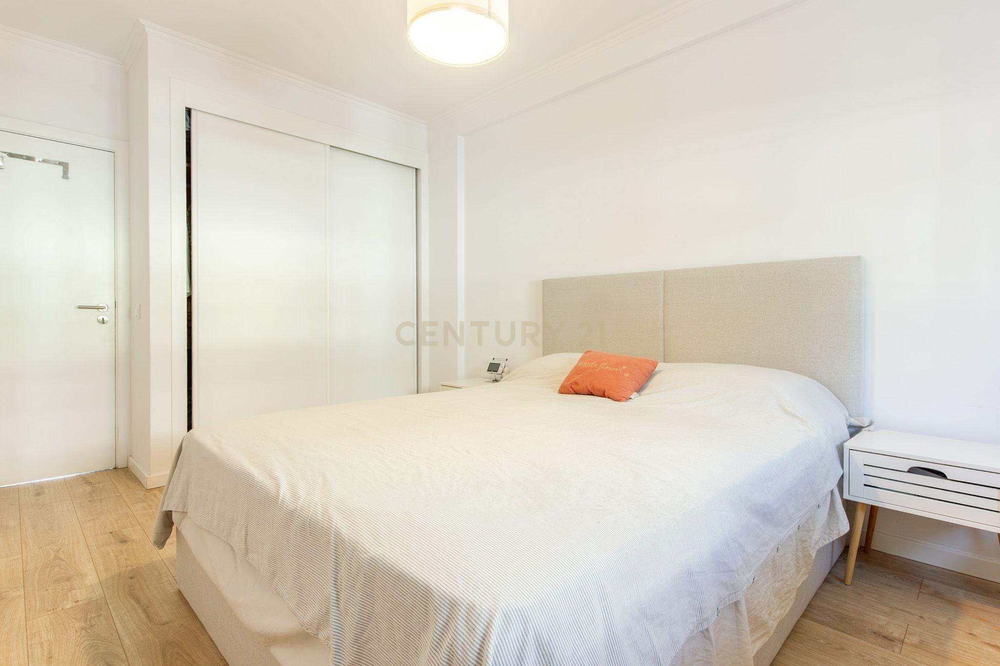 Fotografia 10 de Apartamento T2 Renovado em Azeitão com lugar de parqueamento