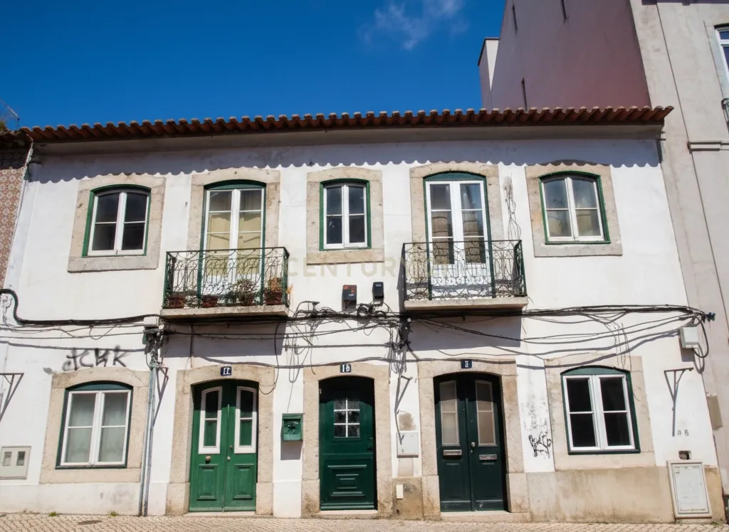 Prédio para remodelação - Cacilhas - Image 3